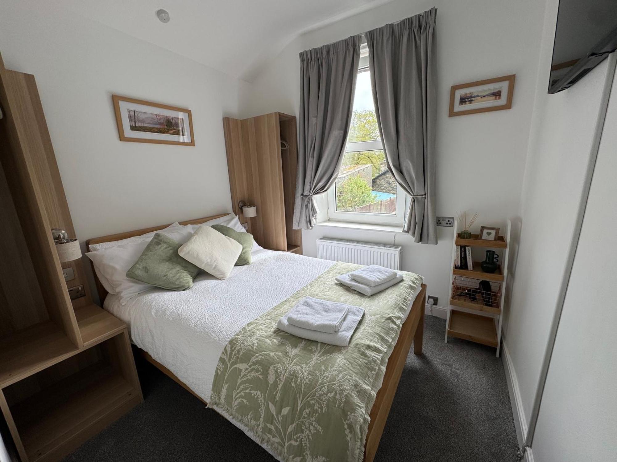 Denecrest Guest House Windermere Bagian luar foto
