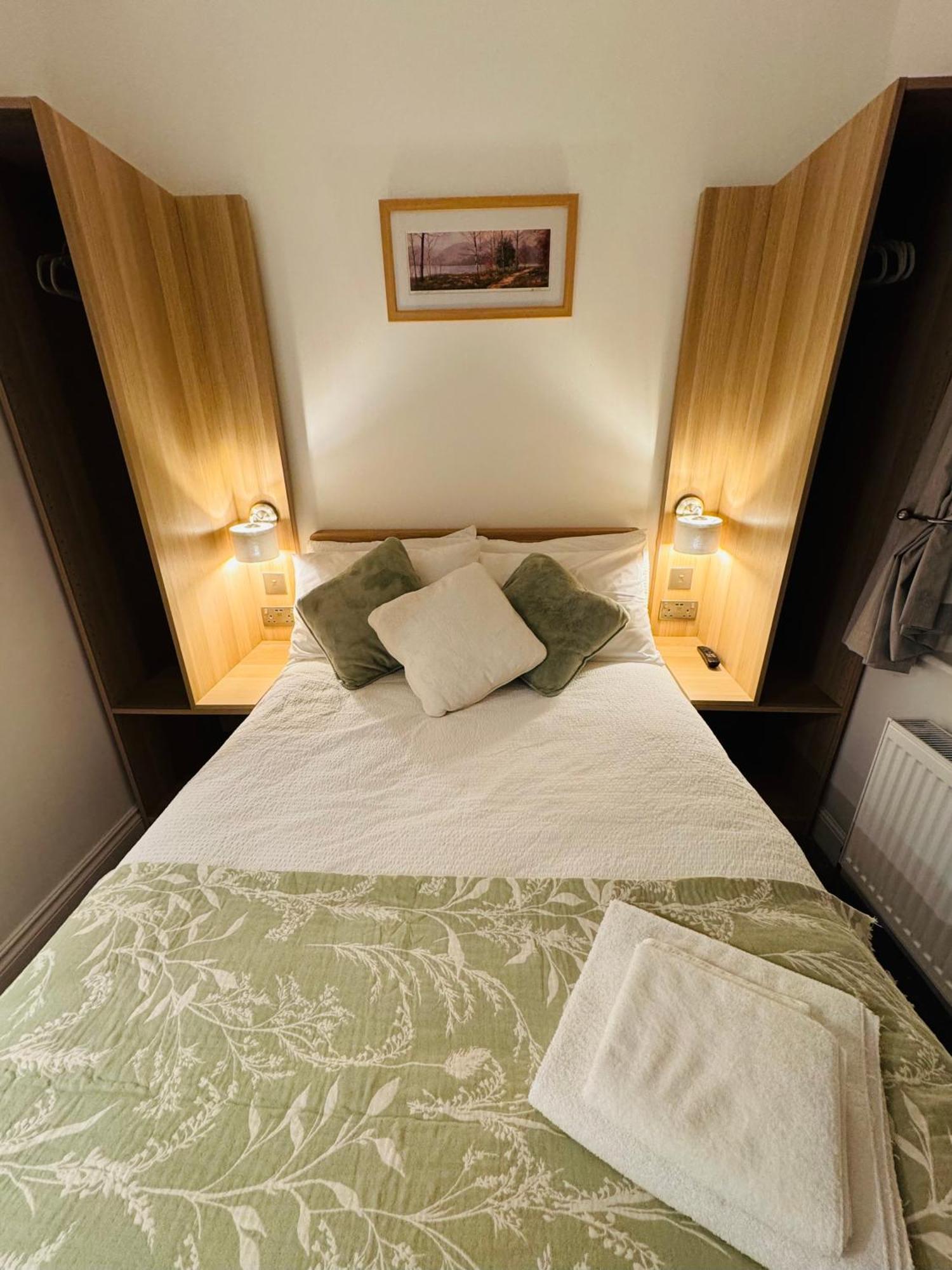Denecrest Guest House Windermere Bagian luar foto