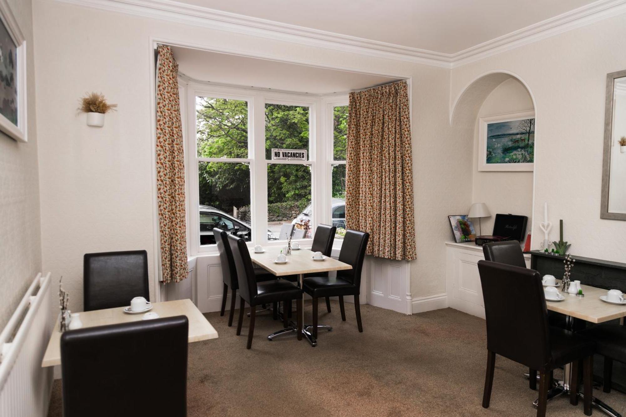 Denecrest Guest House Windermere Bagian luar foto